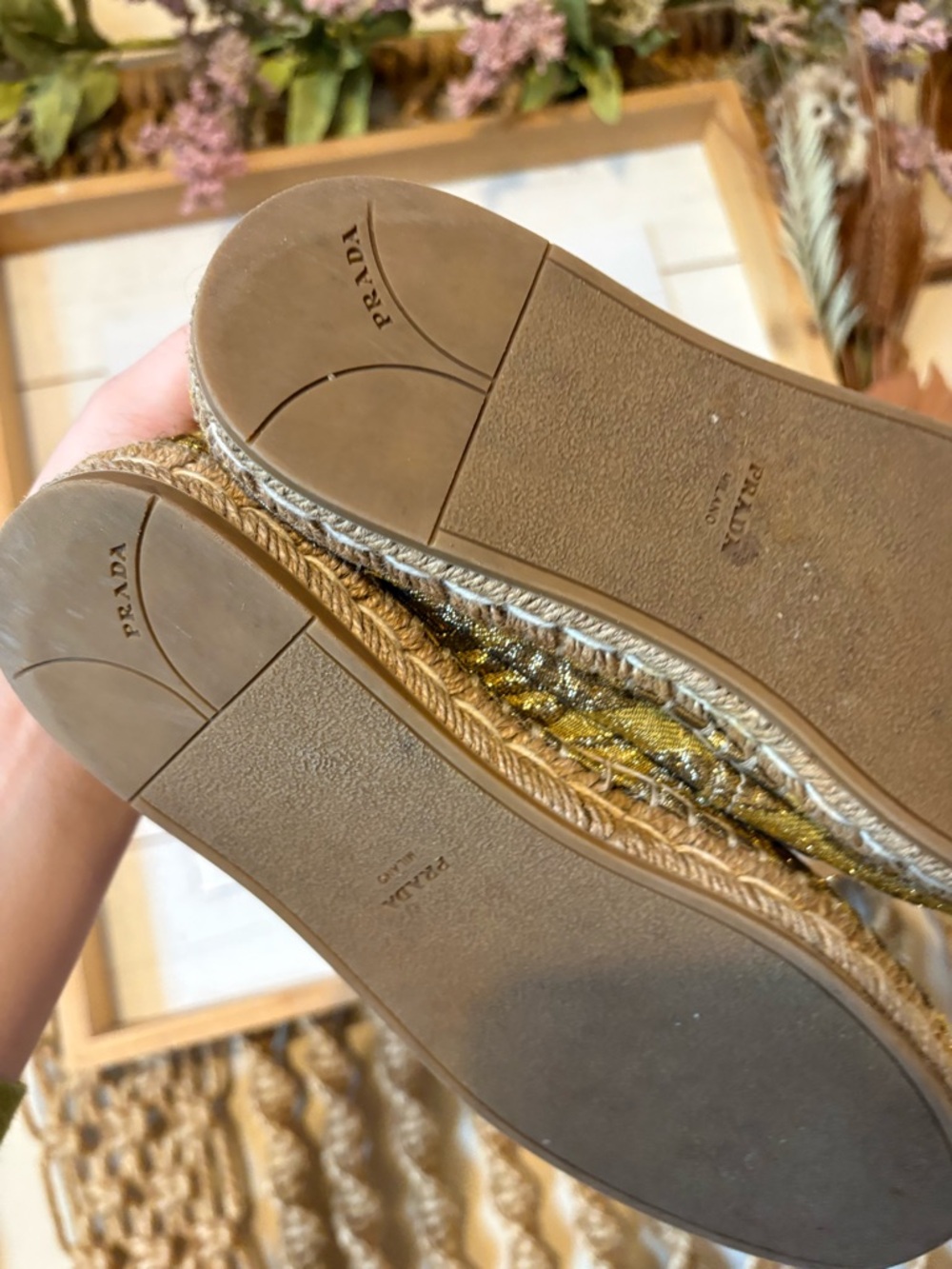 Beautiful PRADA espadrille size 36 - Picture 4 of 10
